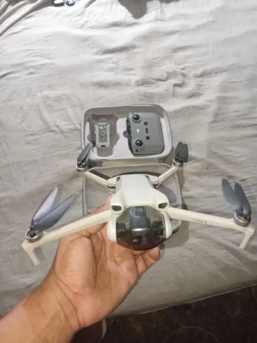 Drone dji mini 3 estandarte + beg de transporte novinha