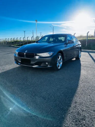 BMW 320I A 2.0 Turbo/activeflex 16V 184cv 4P 2014