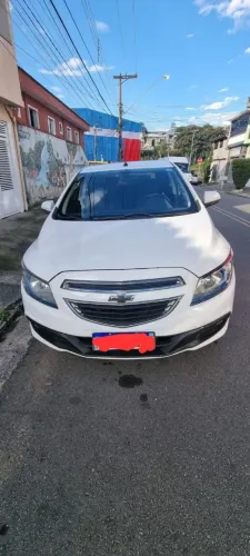 Chevrolet Onix Hatch LTZ 1.4 8V Flex Power Aut. 4P 2016