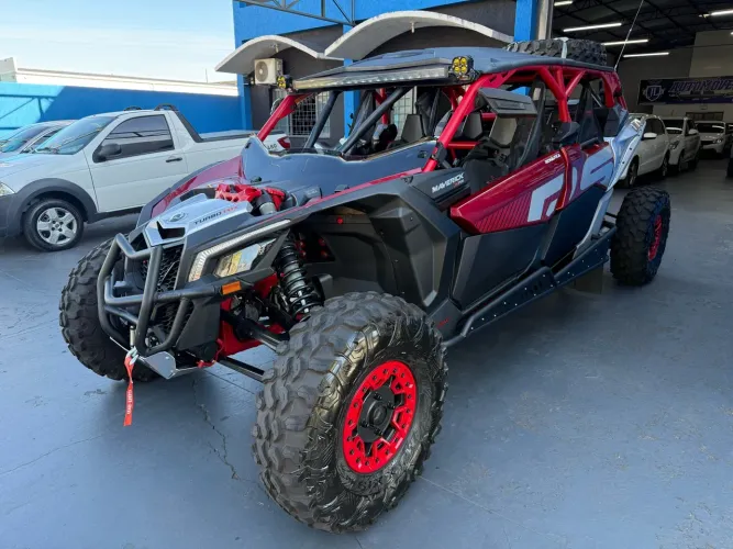 CAN AM MAVERICK MAX XRS 200 CV