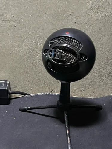 Microfone Profissional de mesa Blue Snowball