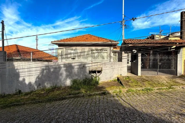 Casa a venda com 5 quartos no Centro Alto em Ribeirão Pires, SP