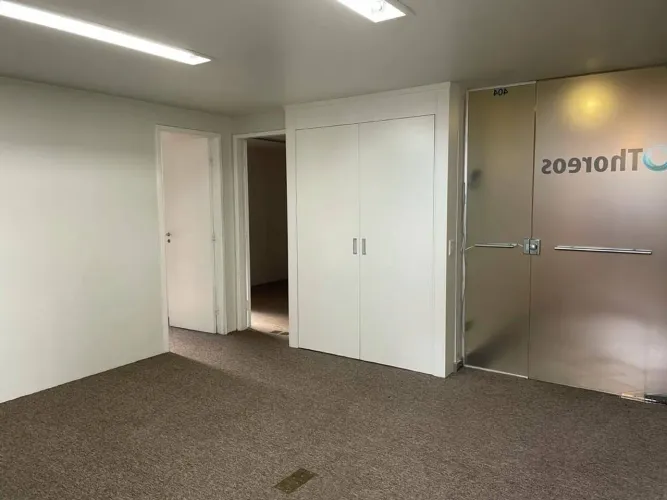 Conjunto de Salas para Locação no Villa da Serra - Nova Lima/Mg
