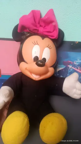 Minie mouse em vinil e tecido