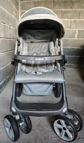 Carrinho bebê Burigotto