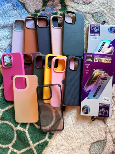 Kit com 13 Cases + 2 Películas para iPhone 15 Pro Max