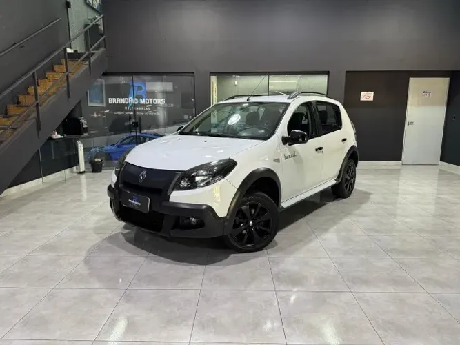 Renault Sandero Stepway Hi-power 1.6 8V 5P 2014