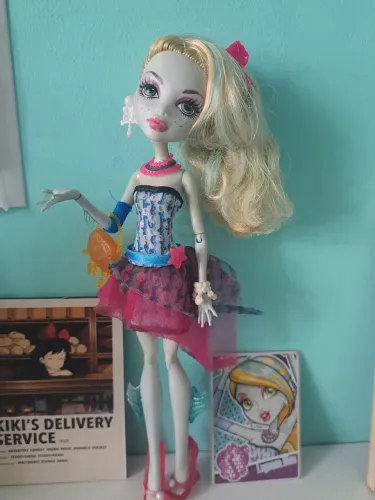 Monster high Lagoona dot dead gorgeous