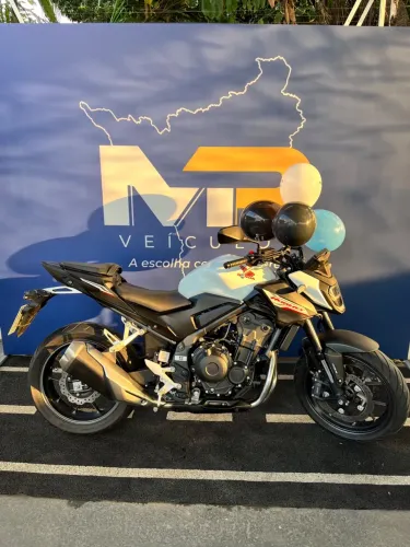 Honda CB 500 HORNET 2026(@mrveiculos)