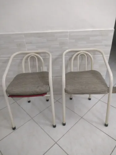 Vendo Cadeiras de aço