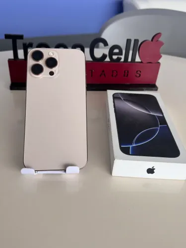 Iphone 16 Pro Max 256GB Desert seminovo. Troco ou parcelo!!