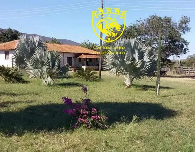 Fazenda / Sítios / Chácaras com 3 quartos à venda em Augusto De Lima