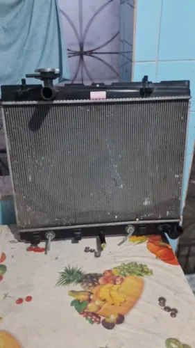 VENDO RADIADOR ETHIOS 1.3/1.5 AUTOMATICO(2018 A 2021)