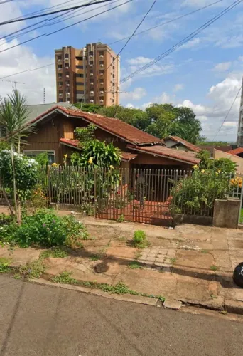Exelente terreno 388,8 metros na zona 7 - Comercial/Residencial