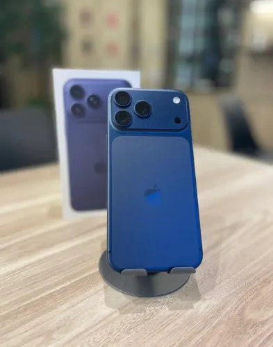 iPhone 17 Pro Max 256GB Azul | Bateria 100% - Seminovo