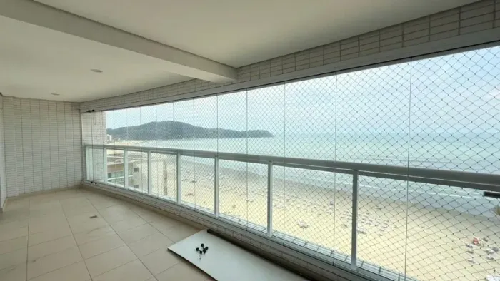 Apartamento Frente Mar para Locação no Boqueirão 111 m², Andar Alto e 2 Vagas