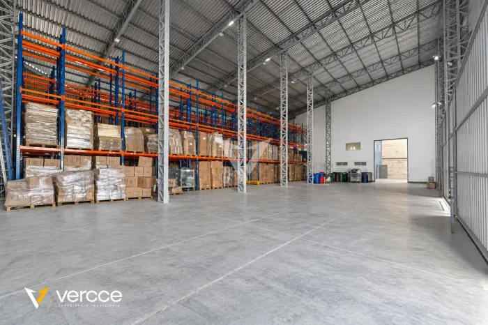Galpão Industrial de 1.100 m² para Locação no Jardim Ester, Itatiba/SP