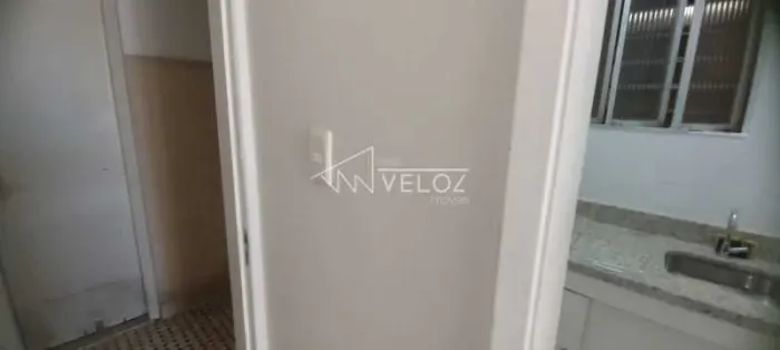 Apartamento - / Residencial / Centro