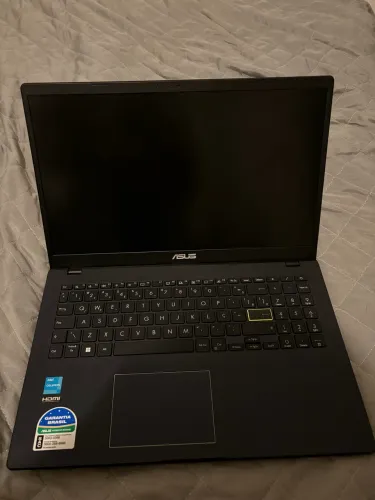 Notebook ASUS Vivobook Go