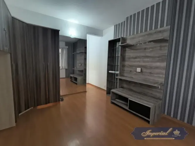 Apartamento- Petrópolis, Centro
