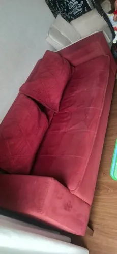 SOFÁ USADO EM BOM ESTADO