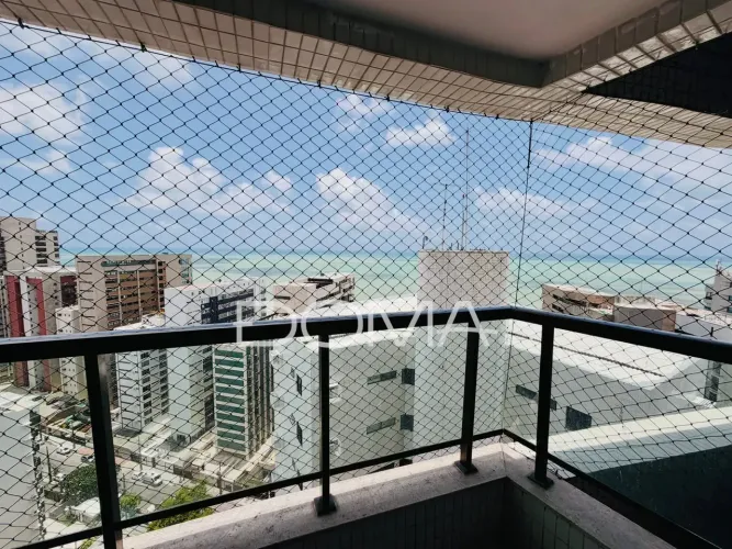 Apartamento para aluguel possui 52 metros quadrados com 2 quartos em Boa Viagem - Recife -