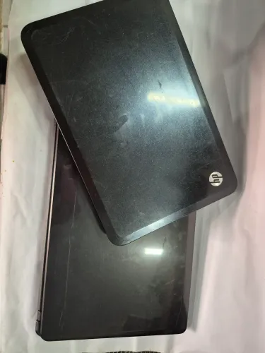 VENDO NOT BOOK NO ESTADO PARA RETIRADA DE PEÇAS, OS DOIS POR 200,00 COM DEFEITO!!
