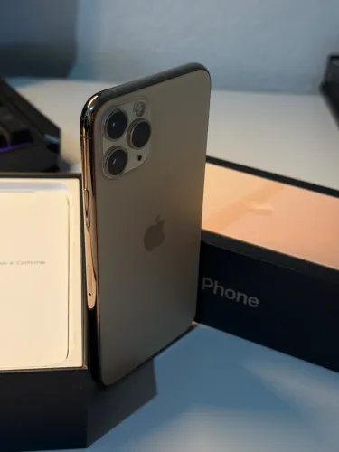 iPhone 11 Pro 