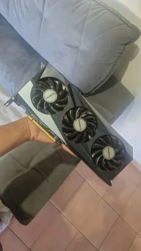 RX 7600 8GB