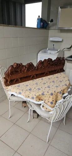 Santa Ceia Esculpida em Madeira Nobre- Obra de Arte Exclusiva.