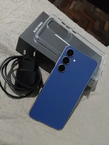 Samsung S25 FE 128 GB - 2 meses de uso