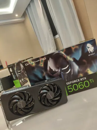RTX 5060 Ti 8gb Gainward (Seminovo)