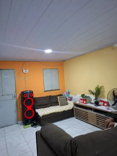 CASA À VENDA