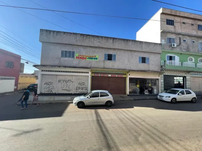 Prédio Comercial do Jardim Roriz Quadra 03 / Escriturado e Registrado