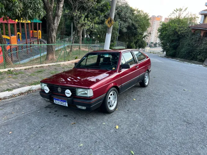 Volkswagen Gol Geração I GTS 1.8 8V Álcool Mec. 2P 1990