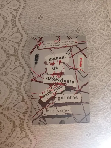 Manual de Assassinato para Boas Garotas - Holly Jackson | Como novo