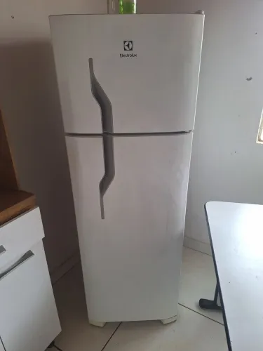 Geladeira Electrolux