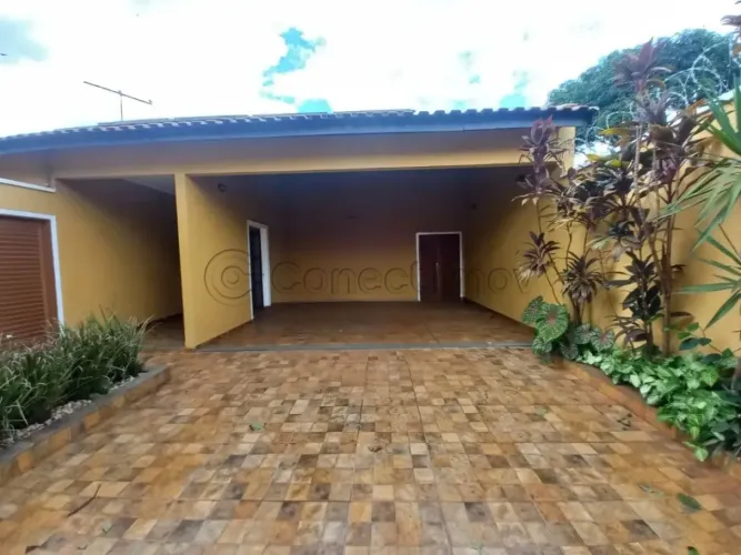 Casa de 206m² disponível para locação e venda - Parque Industrial Lagoinha