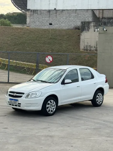 Chevrolet Prisma Sed. Maxx/ LT 1.4 8V Econof. 4P 2012