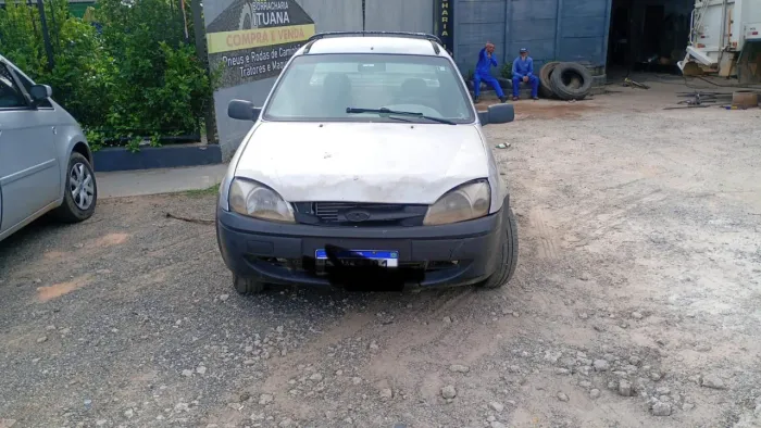 Ford Courier 1.6 L/ 1.6 Flex 2010