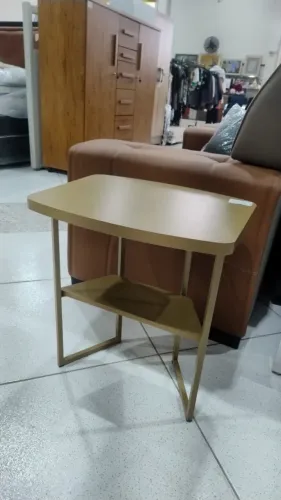 MESINHA DE CANTO NOVA
