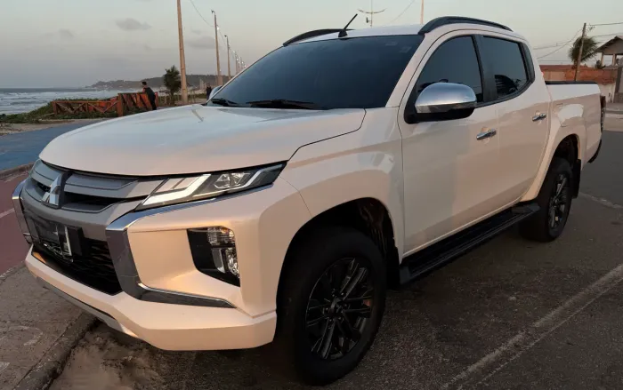 Mitsubishi L200 Triton Sport HPE 2.4 CD Diesel Aut. 2025