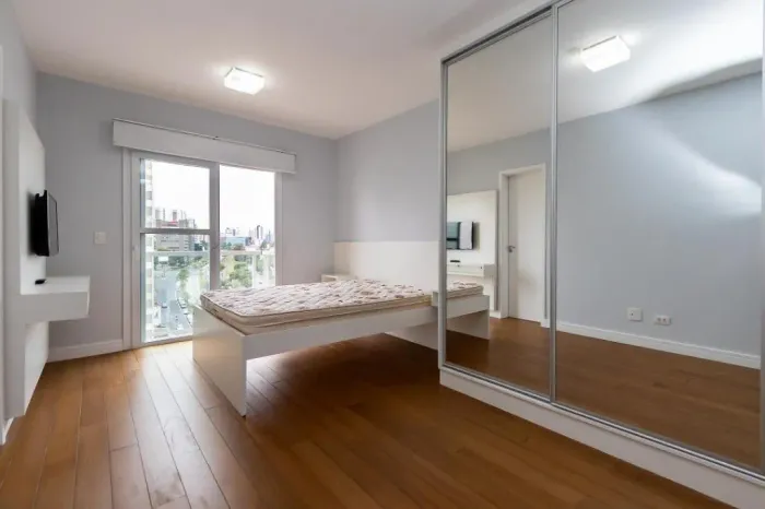 APARTAMENTO PARA LOCAÇÃO NO CRISTO REI!