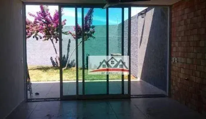 Casa em Condomínio fechado em Paulínia
