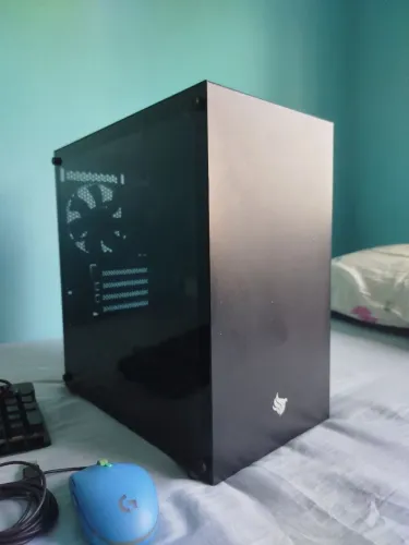 PC gamer AMD Ryzen 5 5600G, 16GB DDR4, SSD 480GB