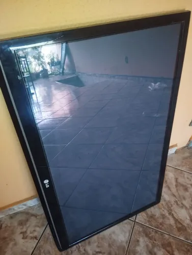 Tv LG  plasma 42 polegadas 