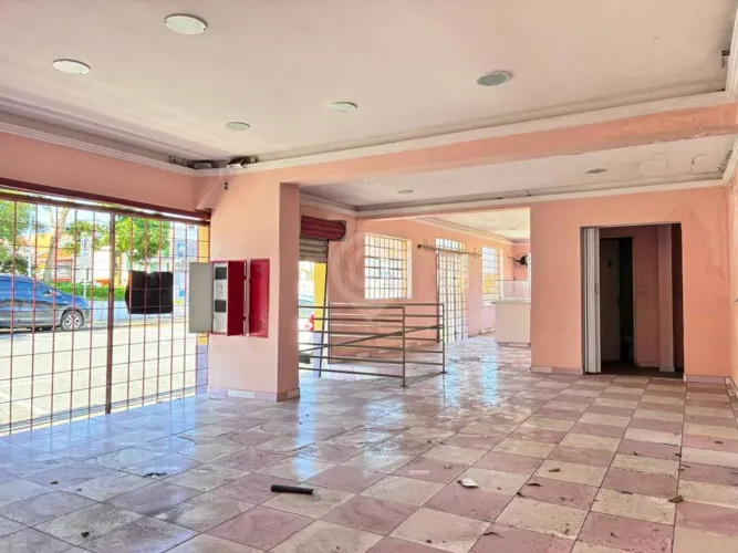 Ponto comercial : / Comercial / Centro