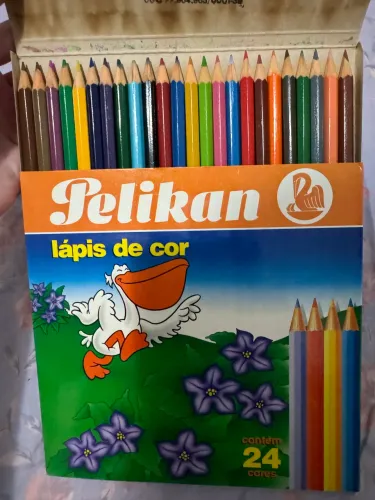 Caixa de lápis raro Pelikan 24 cores década de 80