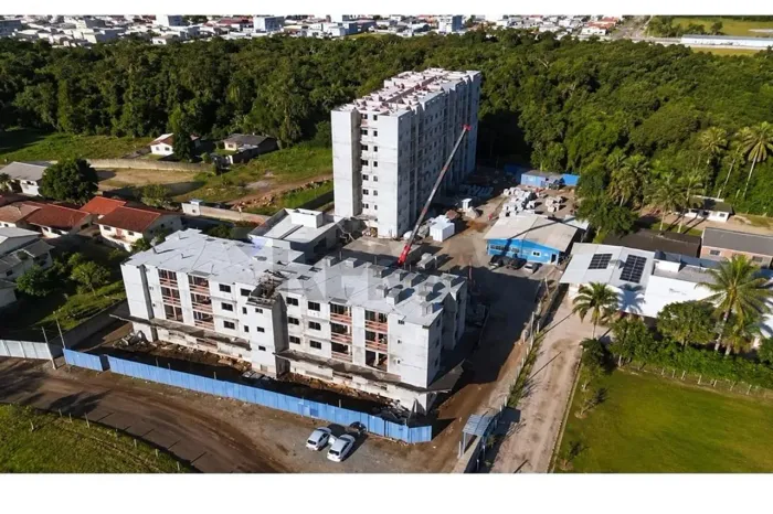 VENDA DE APARTAMENTO 2 DORMITÓRIOS COM SACADA E ÁREAS DE LAZER EM PORTO BELO ENTREGA ABRI
