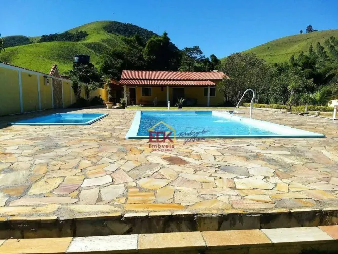 Chácara com 5 dormitórios à venda, 5000 m² por R$ 1.000.000,00 - Souzas - Monteiro Lobato/